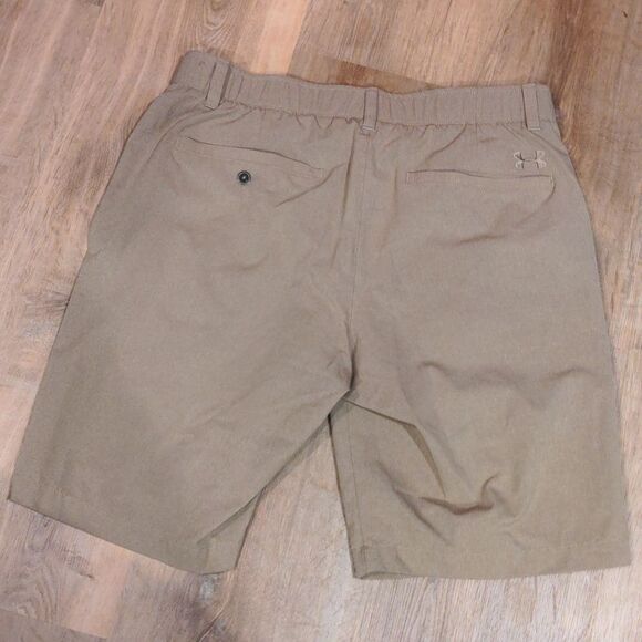 Like new under armour men's shorts heat gear size 34 - Picture 4 of 9